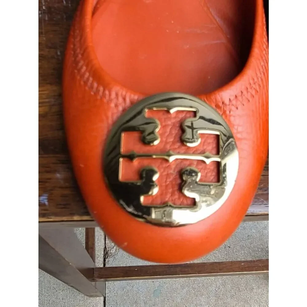 Tory Burch Orange Leather Minnie Ballet Flat Gold Logo size 8